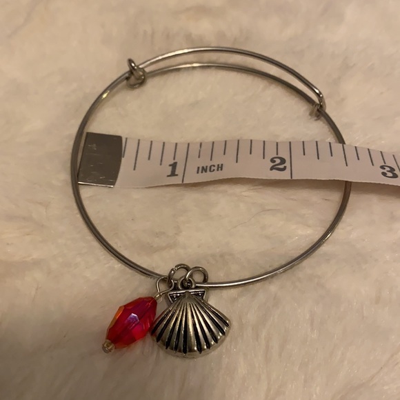 Seashell Bangle Bracelet - Picture 3 of 3